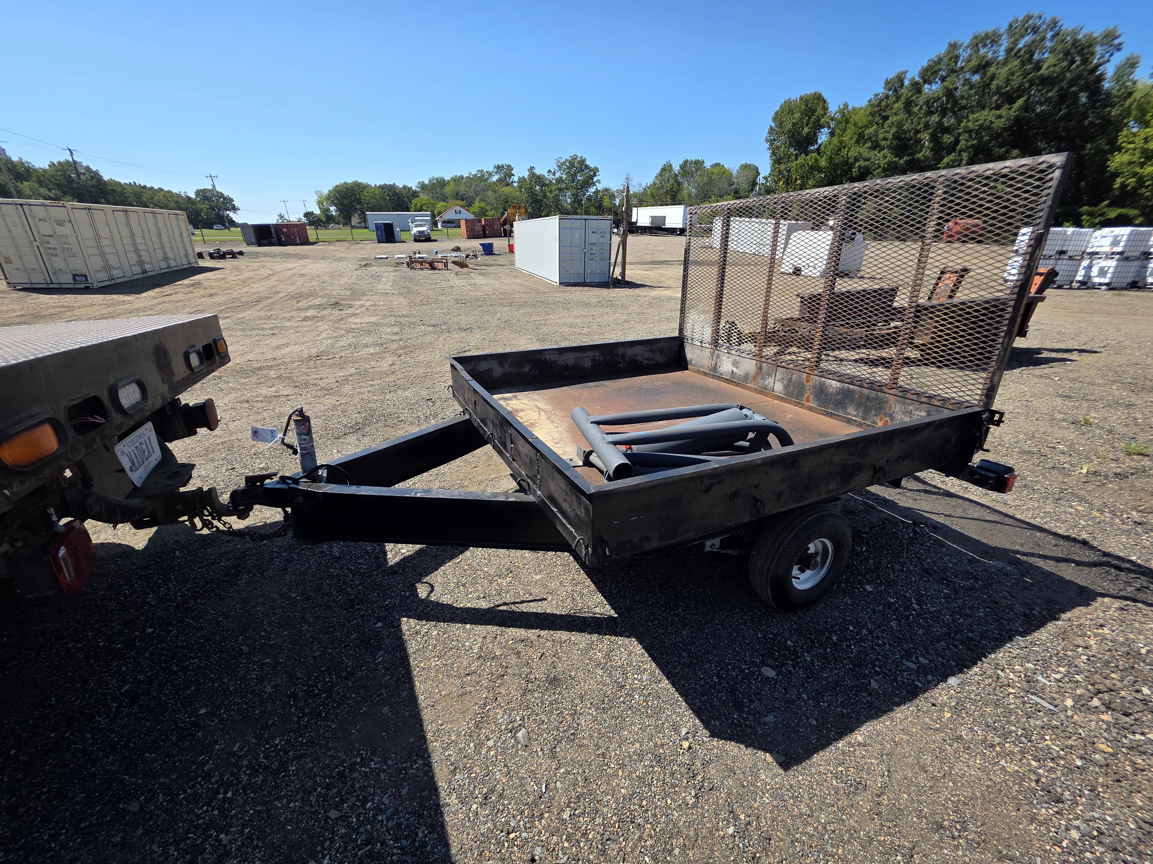 2016 Unknown Heavy-duty 6.5 x 6 utility trailer - year estimated