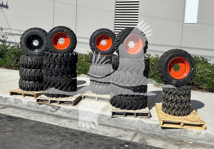2026 Tires DURAMAX AIR TIRES & RIMS CA041220202CL