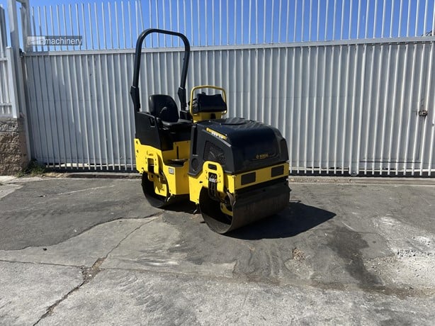 2015 BOMAG BW900-50