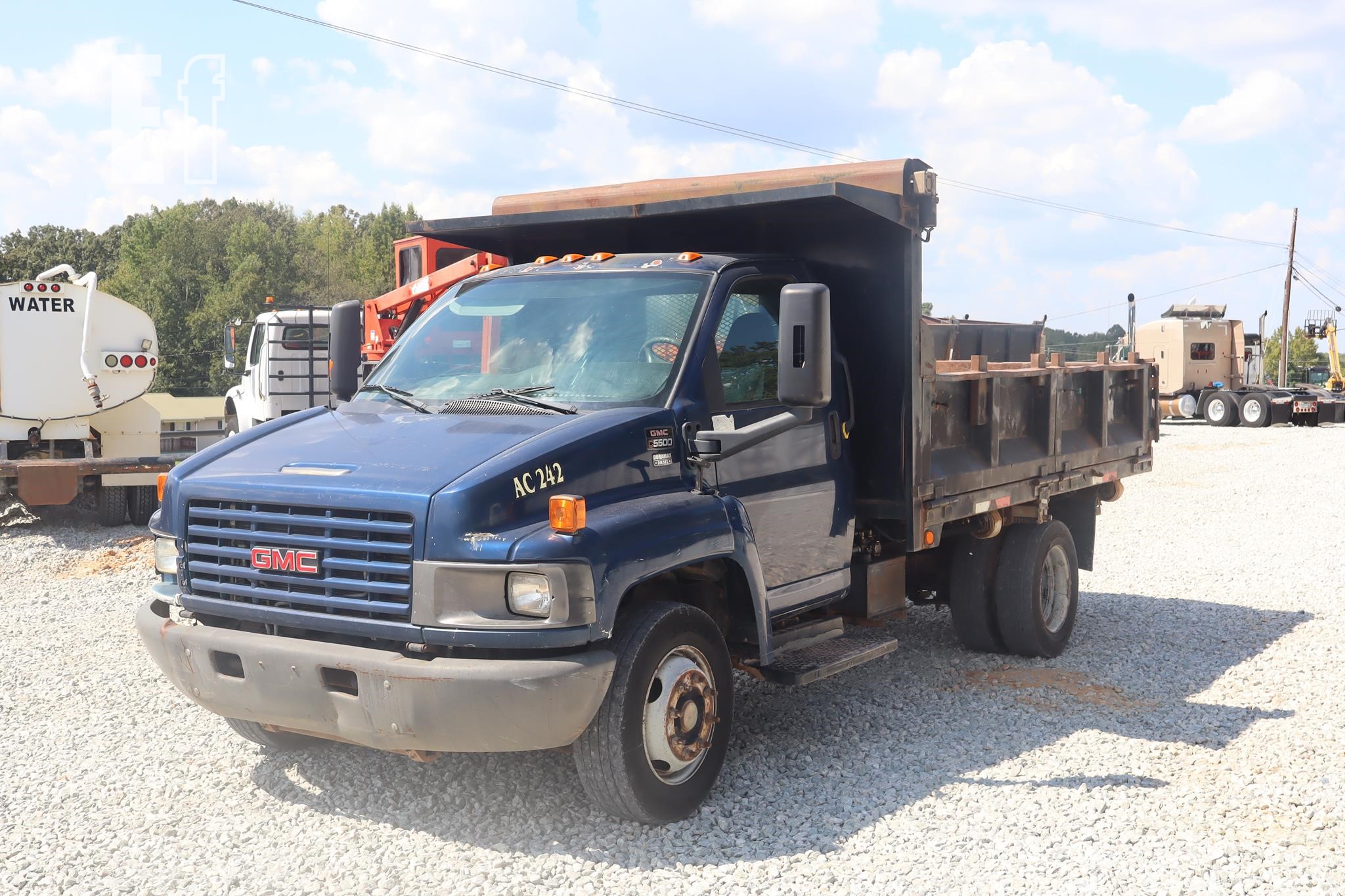 2005 GMC Topkick C5500