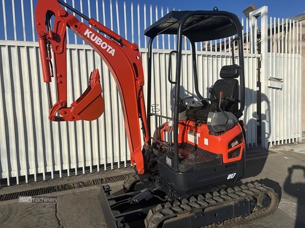 2018 KUBOTA U17