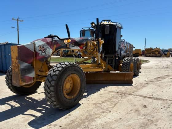 2012 Caterpillar 140M2