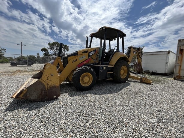 2017 CATERPILLAR 420F2