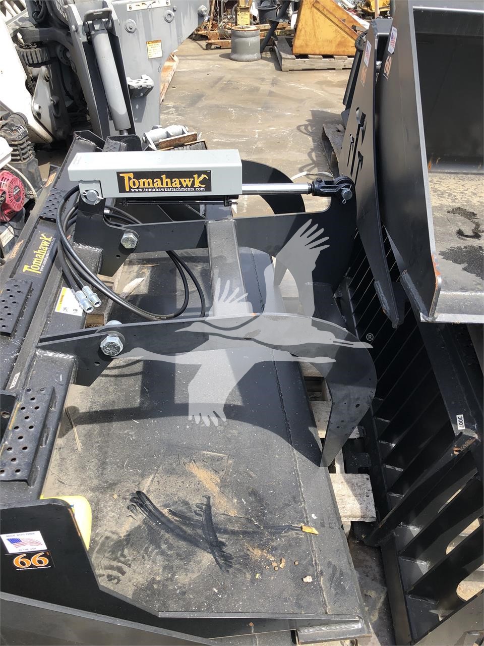 2026 Bucket TOMAHAWK 66 INCH CA02212019