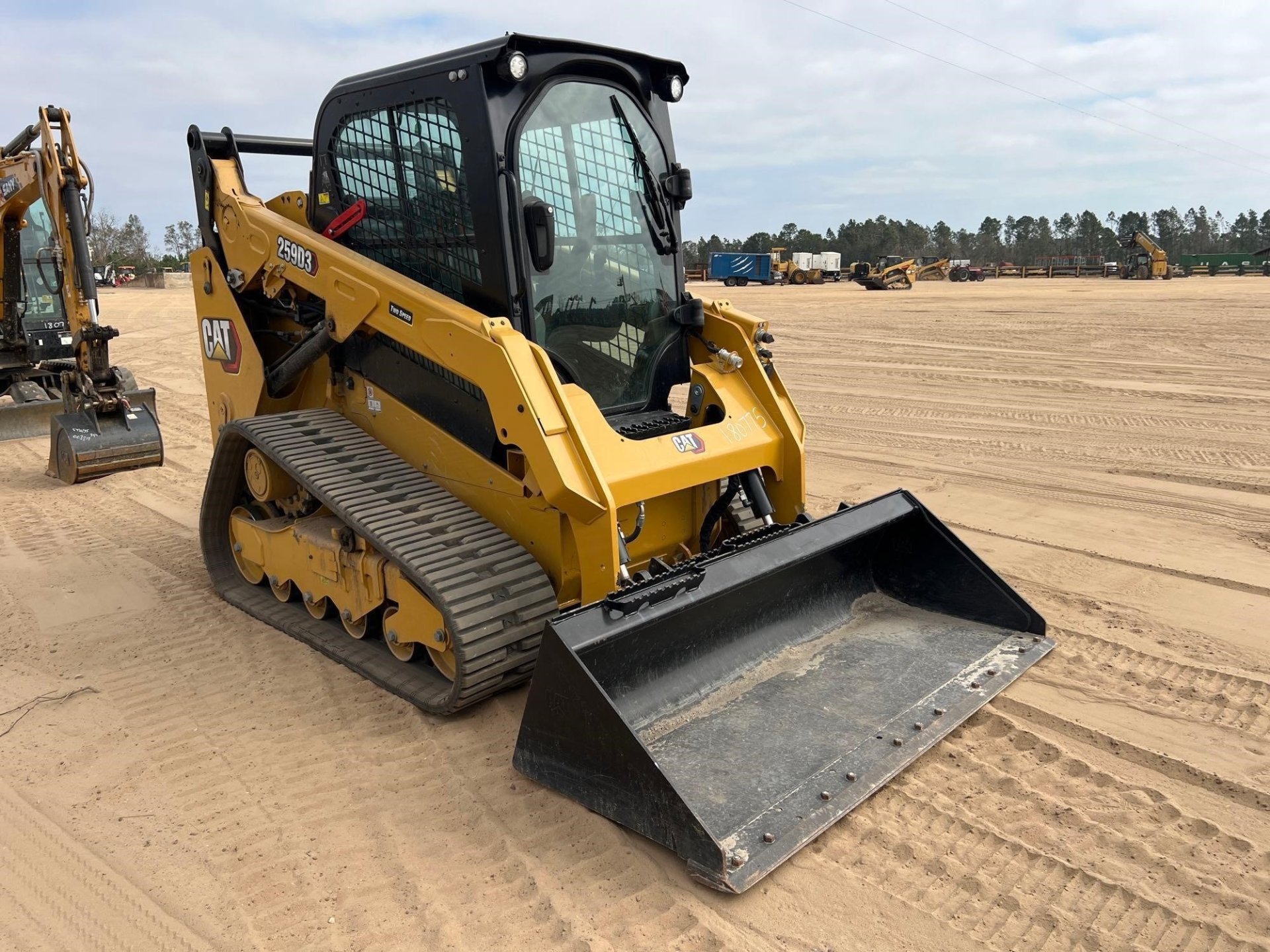 2022 Caterpillar 259D3