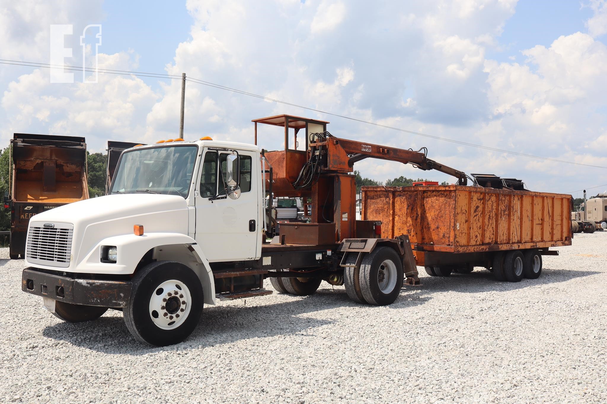 2001 Freightliner FL70
