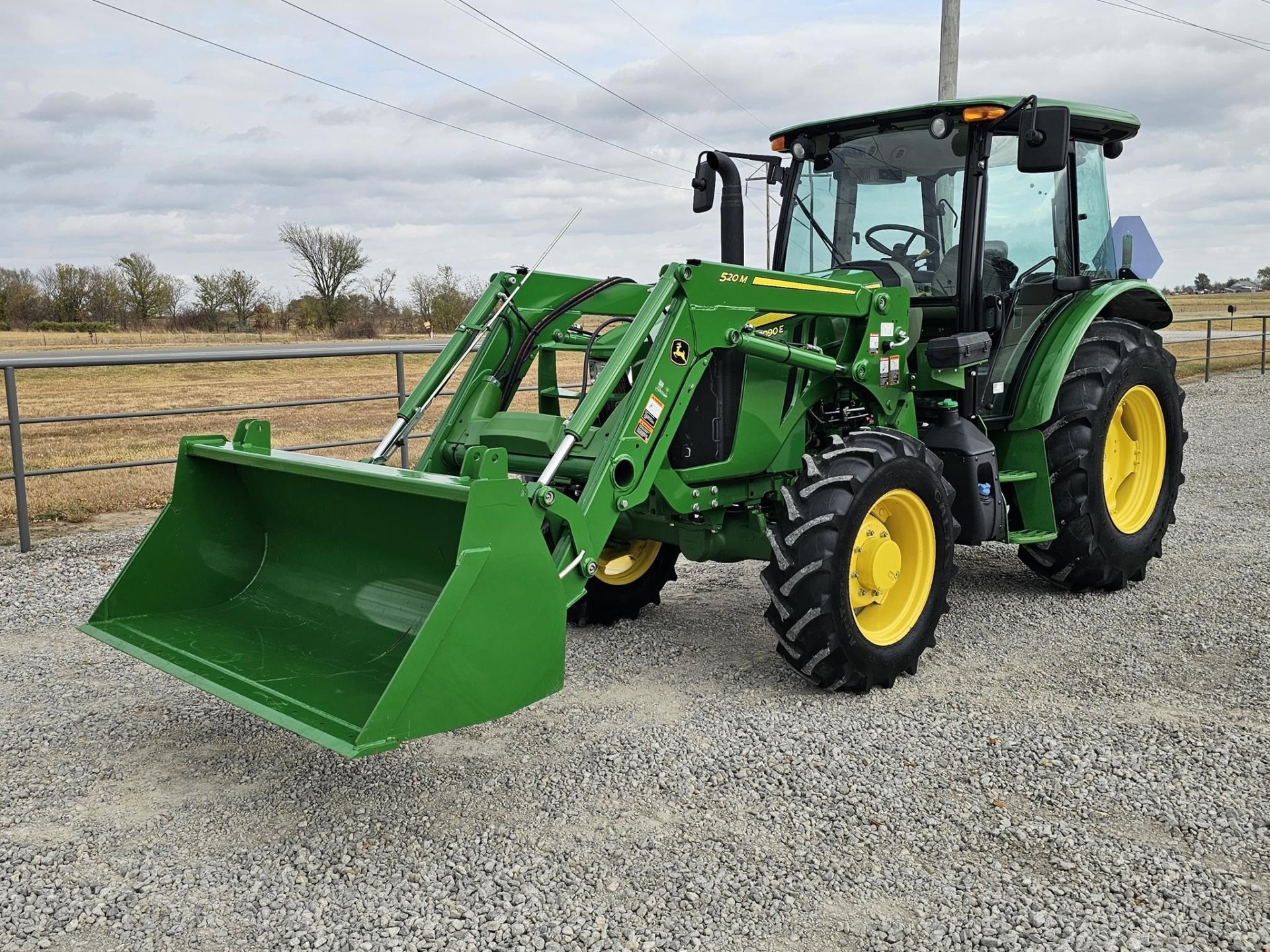 2022 John Deere 5090E