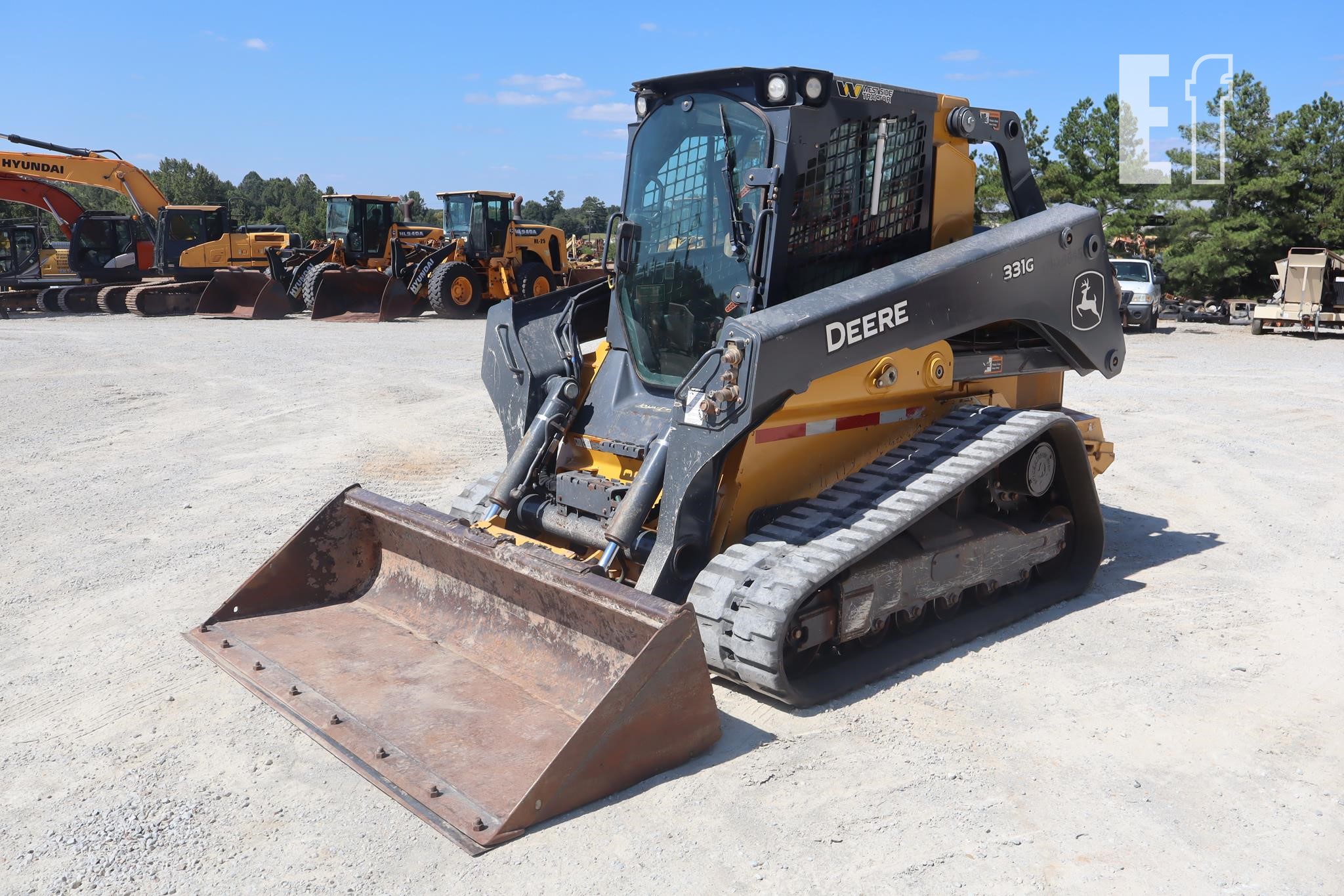 2023 John Deere 331G