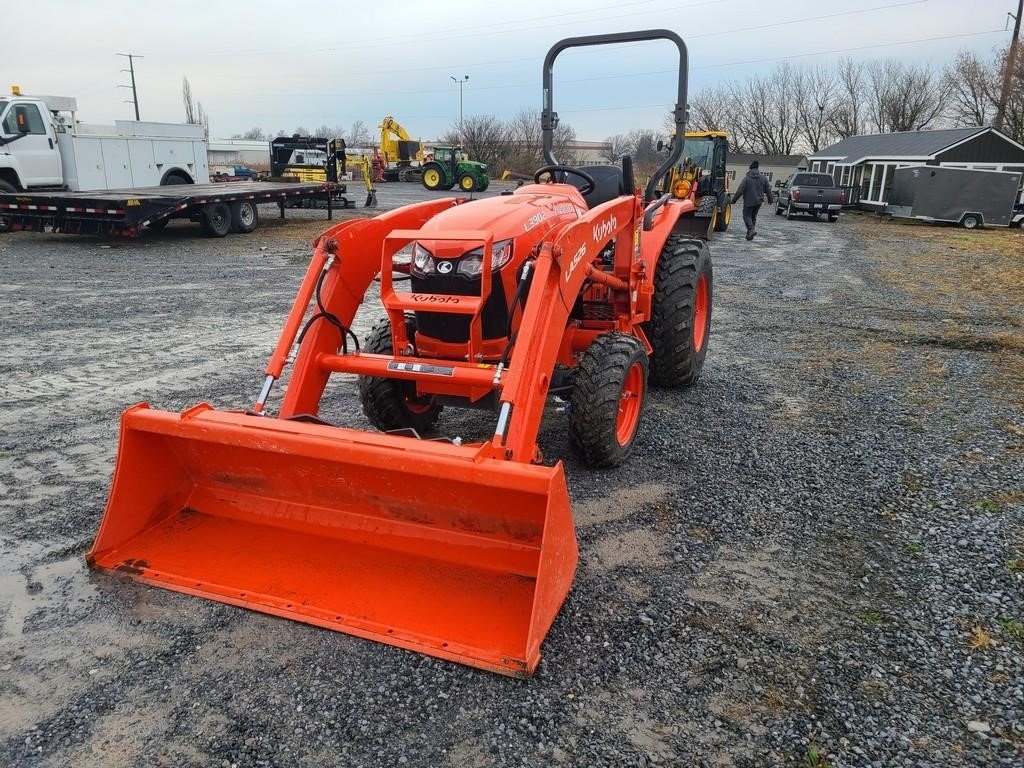 2022 Kubota L3902