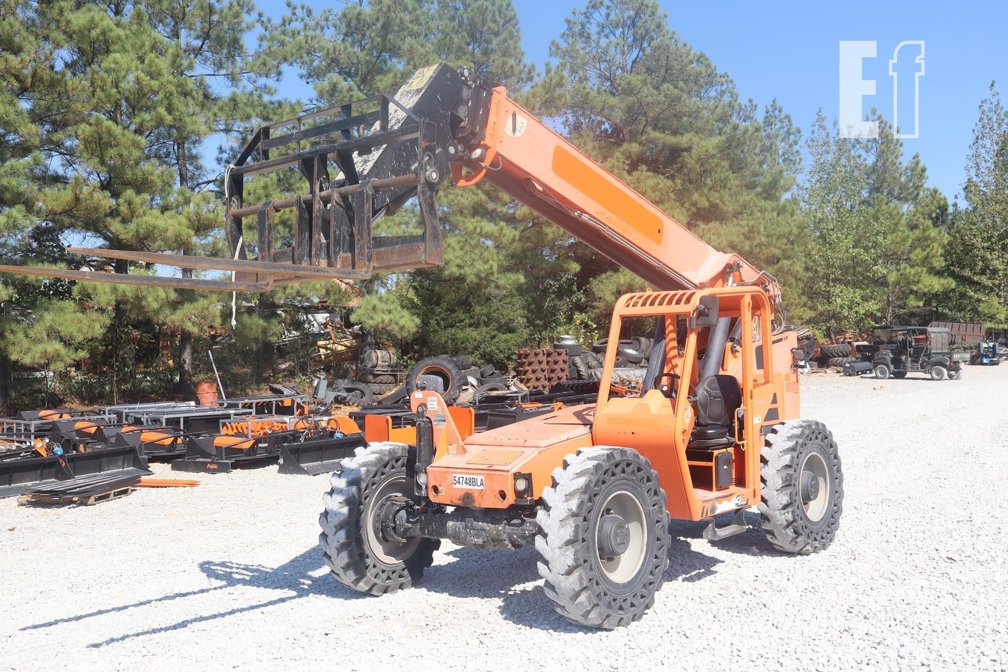 2017 Sky Trak 8042