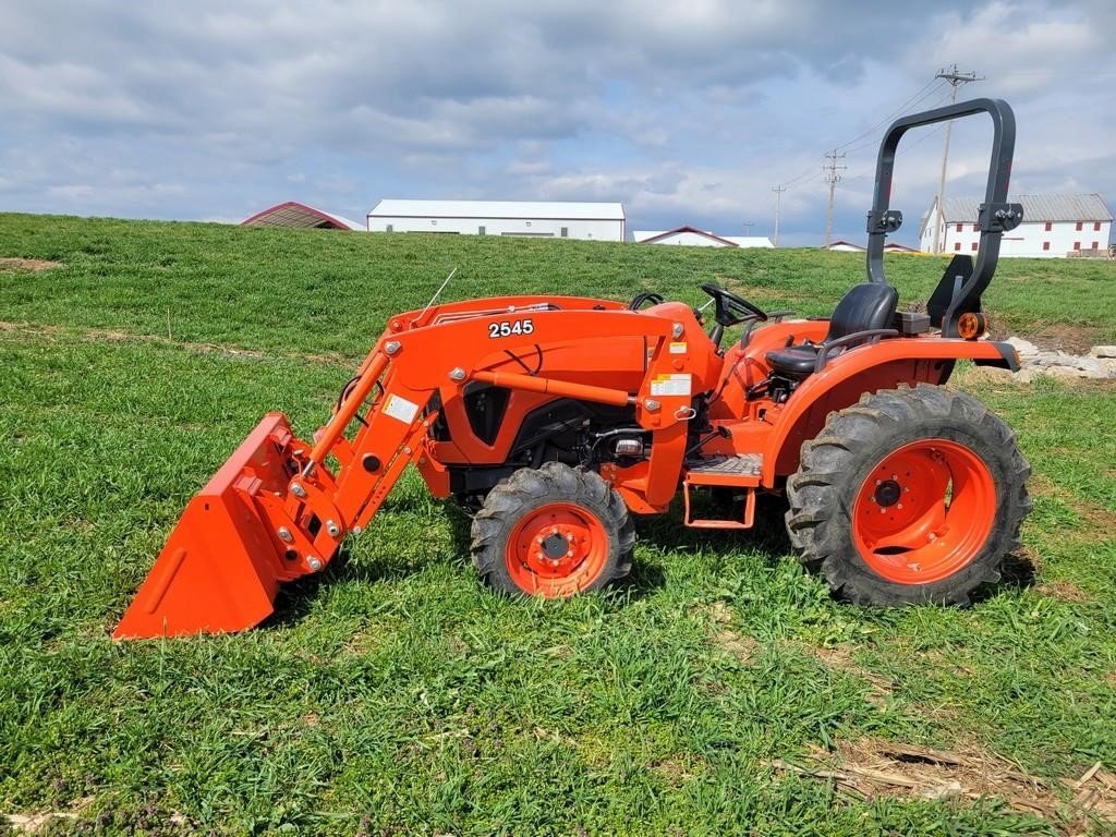 2024 Kubota L3302