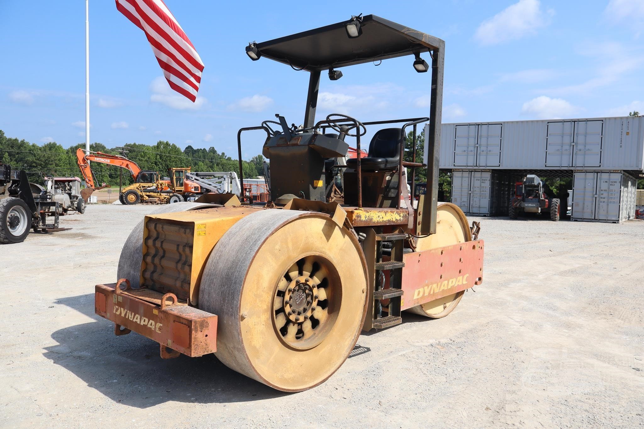 2005 Dynapac CS142N