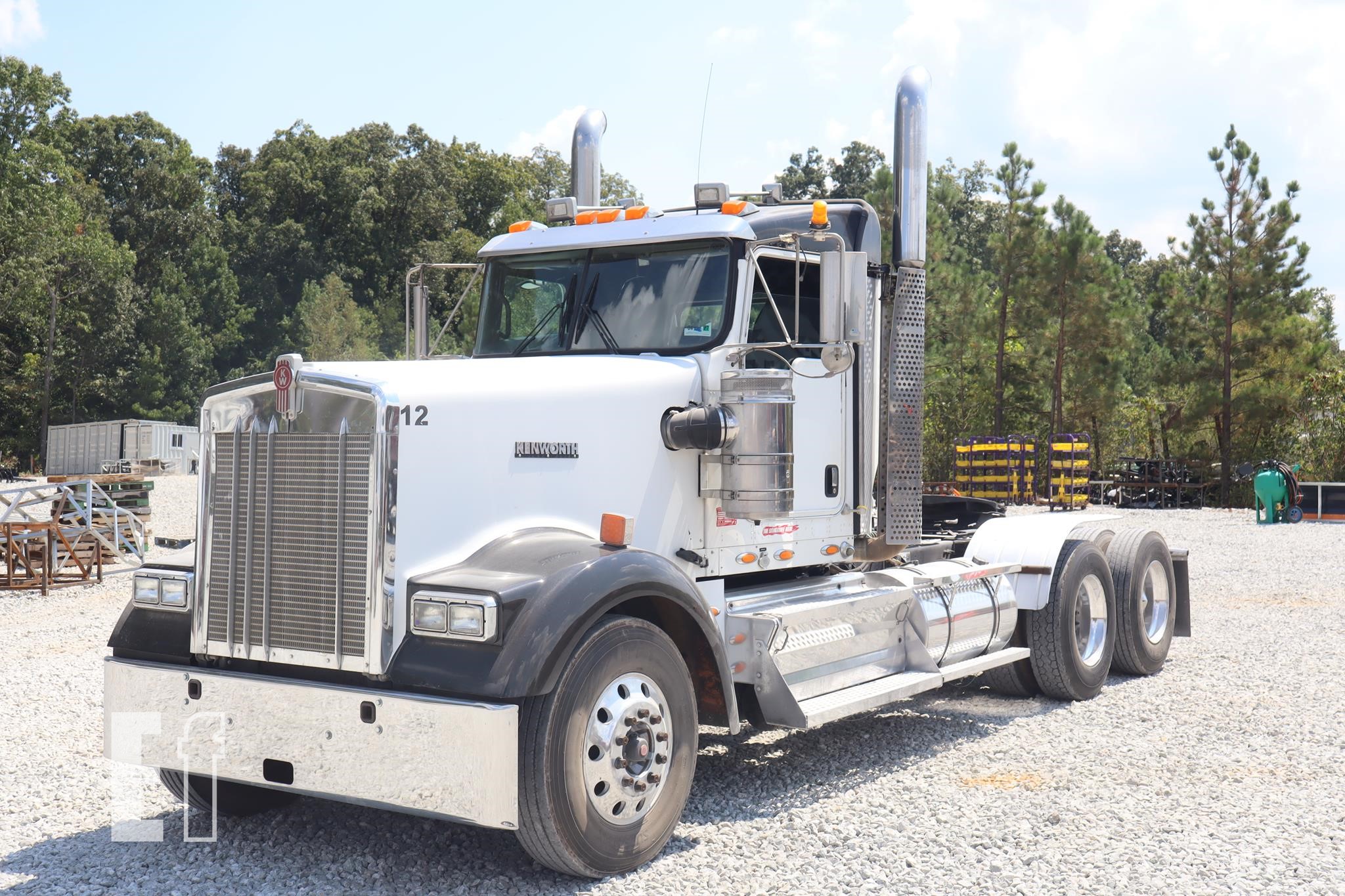2011 Kenworth W900