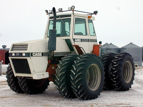 1983 Case 4490