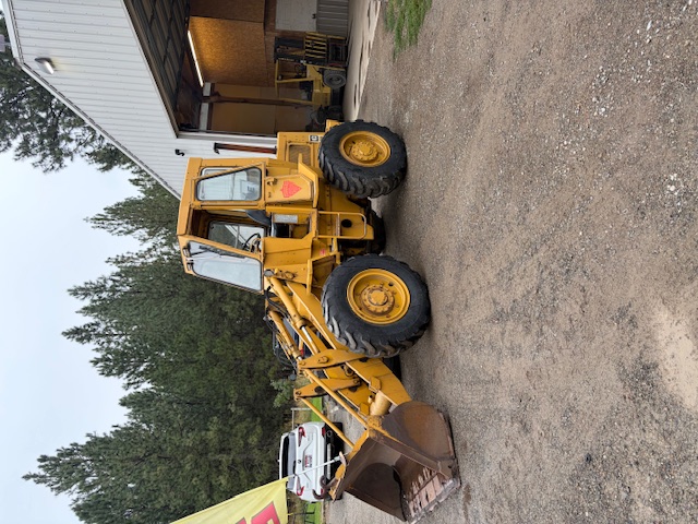 1974 Caterpillar 910