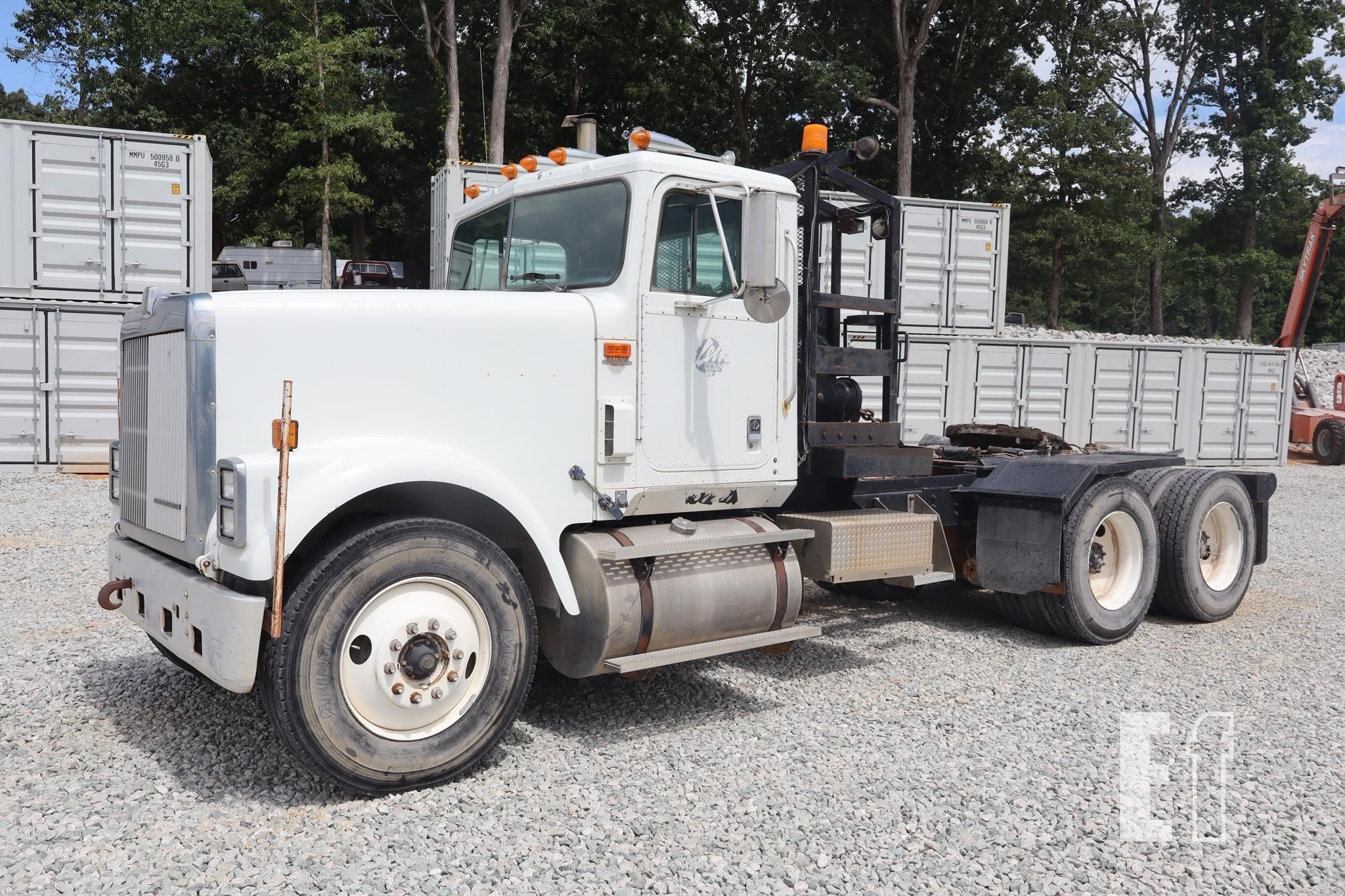 1996 International 9300