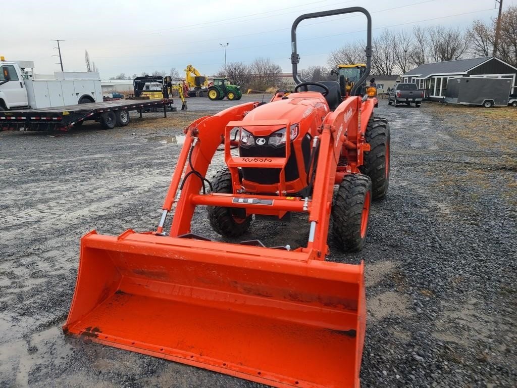 2022 Kubota L3902